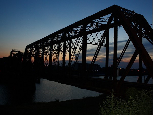 The twin cities of Monroe and West Monroe are joined by the this railroad bridge built in 1883