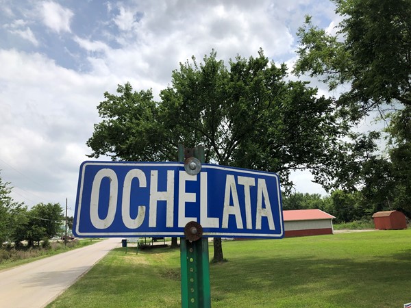 Welcome to Ochelata, Oklahoma, population 424 