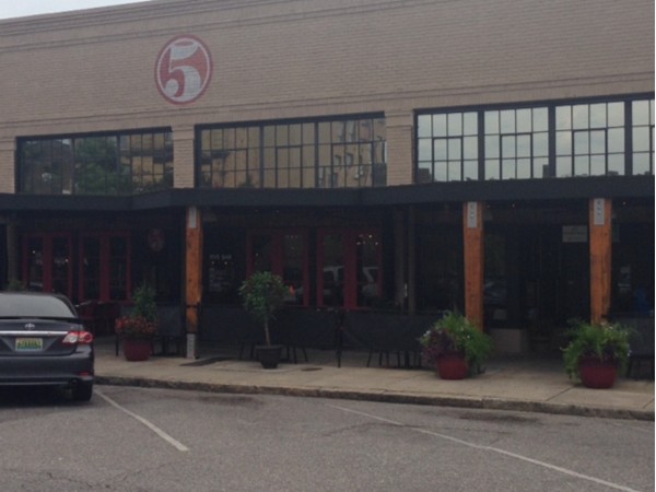 Come to downtown Tuscaloosa for dinner at the Five Bar!