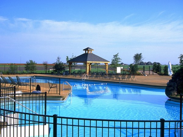 Rose Creek has great amenities for all of the family to enjoy