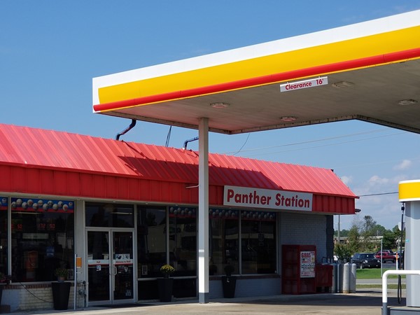 Panther Shell Station on Highway 65 in Greenbrier near Jewels Estates 