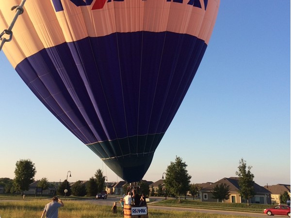 Lake View Villas hot air balloon landing