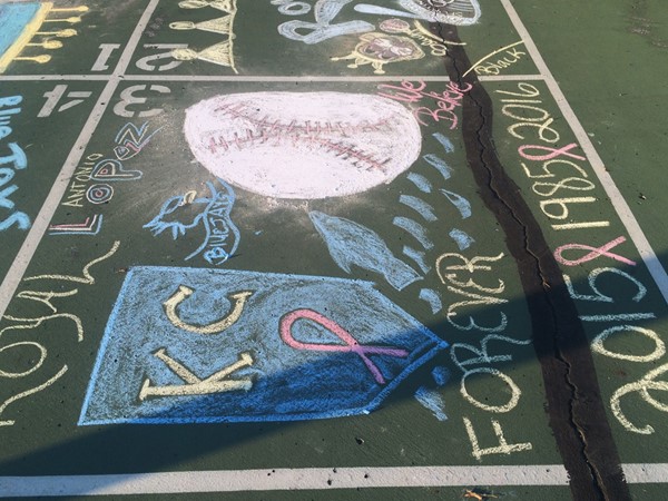 Alexander Doniphan Elementary tailgate and chalk drawing contest 
