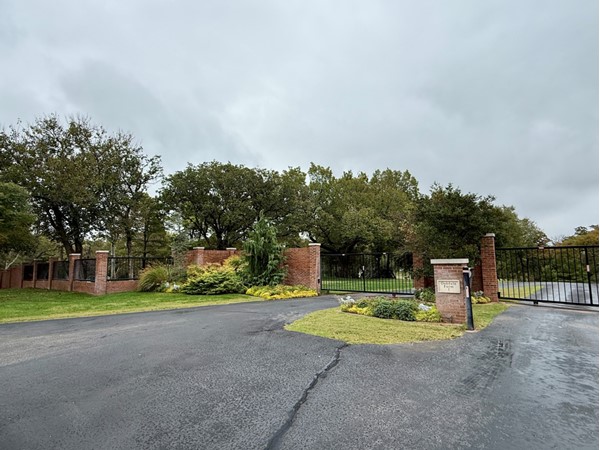 Gated entry to Oakdale Farms