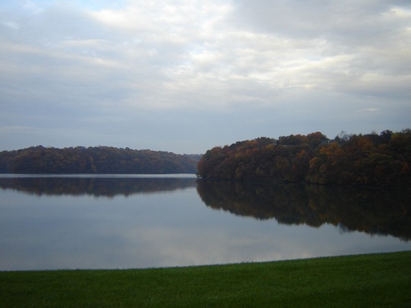 Beautiful Riss Lake during the gorgeous Kansas City fall season