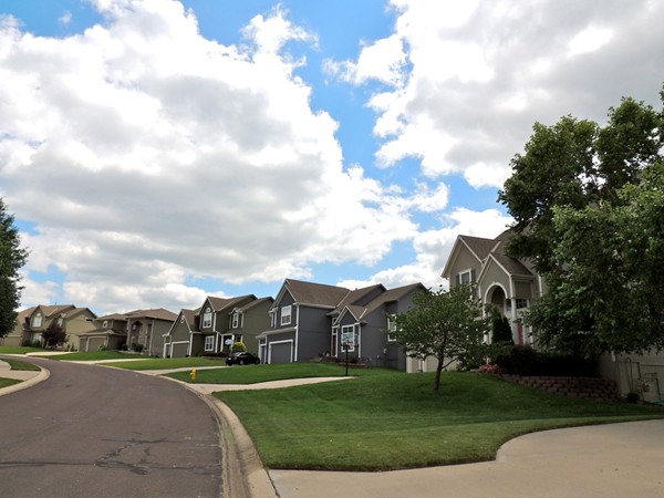 Bridlewood is within walking distance to Longview Park