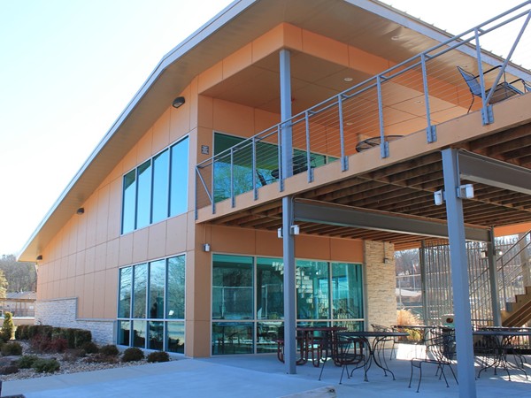 Bella Vista's tennis shop facility was built in 2011.  There are 8 lighted tennis courts