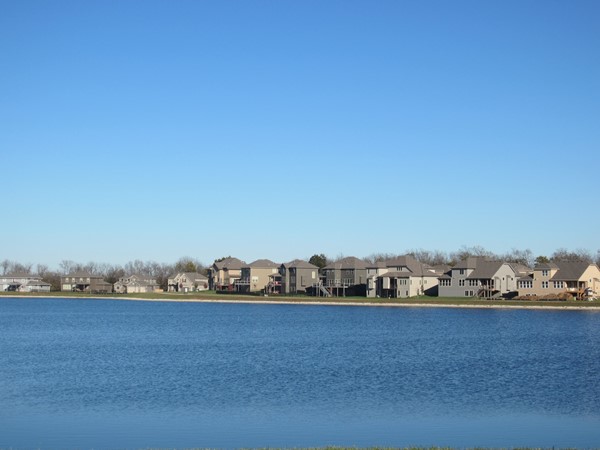 Lakefront homes, Lakeside at Chapman Farms