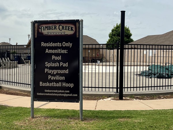 Timber Creek Estates neighborhood pool and amenities