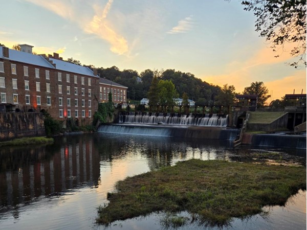 Beautiful Downtown Prattville with a view of The Mill at Prattville