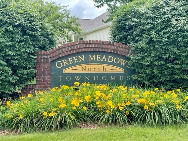 Green Meadows North Townhomes are close to Beaver Creek School, Corteva, and John Deere