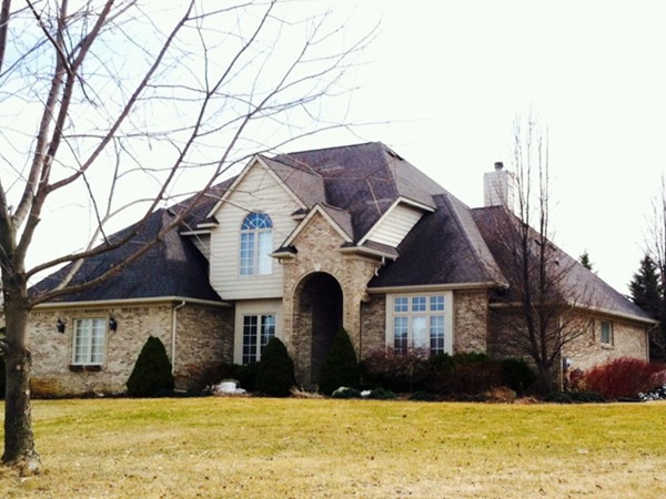 Lovely home in Dixie Lake Manor 