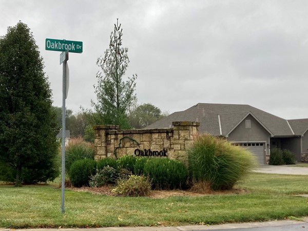 Entrance to Oakbrook Subdivision in Kearney