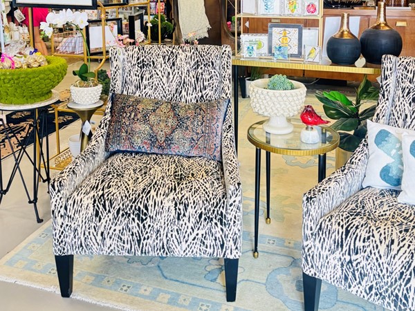 Chel’Den’s Gift Emporium is a warm and lovely environment with charm and elegance