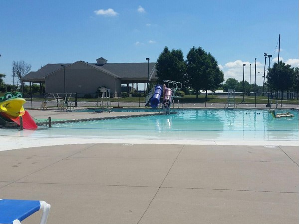 Grain Valley pool is now open