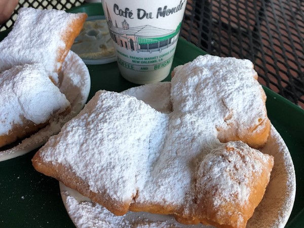 Cafe du Monde and the sights and sounds of New Orleans are a short 45 minutes from Diamondhead, MS.