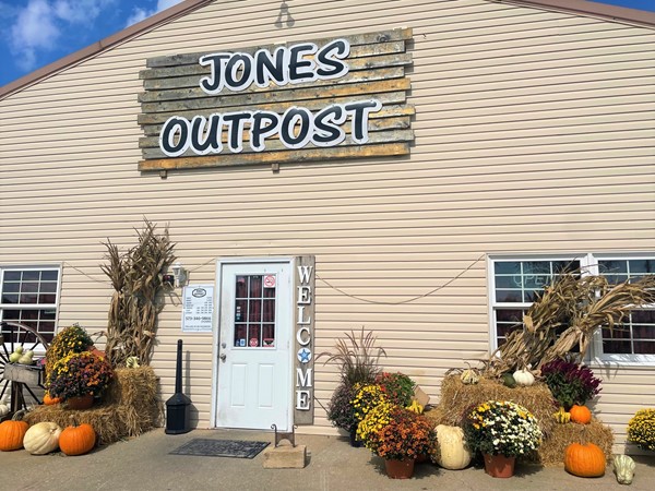Jones Outpost serves the most amazing comfort food, from pork steaks to fried lobster tail