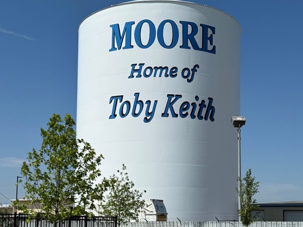 Moore water tower 