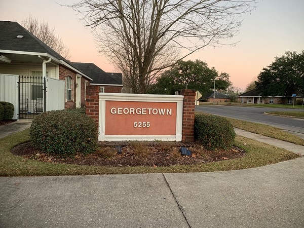 Georgetown Condominiums located in Baton Rouge