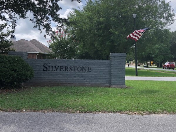 Established neighborhood centrally located between Airline and Hwy 73 in Prairieville