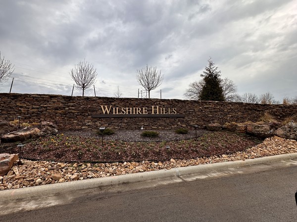 Exquisite Oasis: A Five-Star Retreat at Wilshire Hills, Overland Park