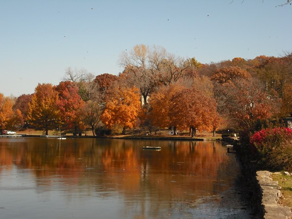 Fall views of the 32 Acre Lake
