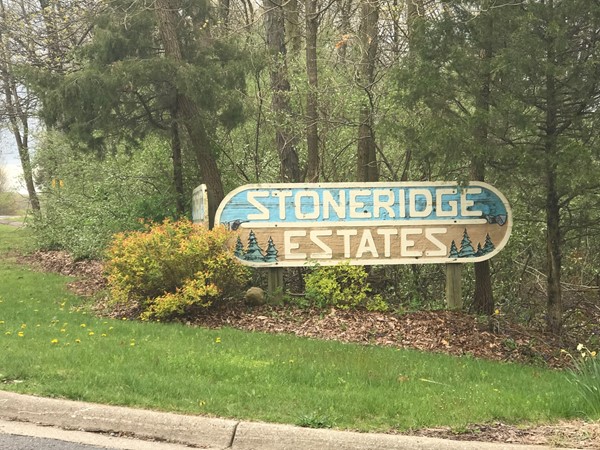 Entrance to Stoneridge Estates 