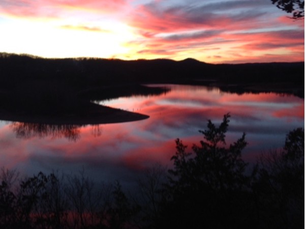 Sunsets on Table Rock Lake are breathtaking