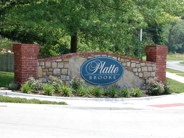 Platte Brooke subdivision features a neighborhood pool, other amenities and Park Hill Schools