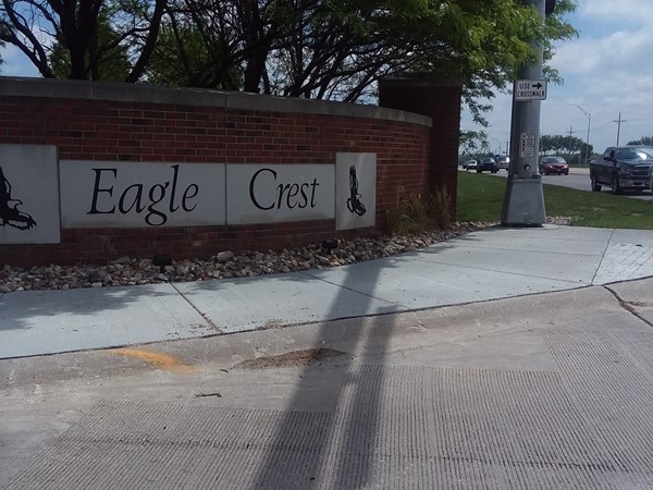 Eagle Crest entrance
