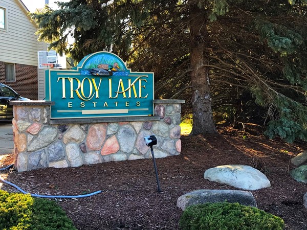 Troy Lake Estates entrance - off John R, south of E. South Boulevard 