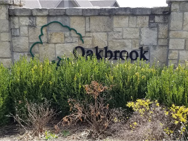 Oakbrook front entry sign