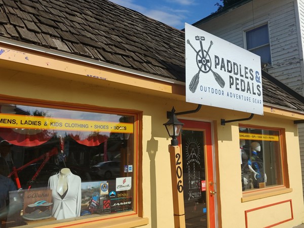 Need adventure gear in Bellaire? Check out Paddles and Pedals