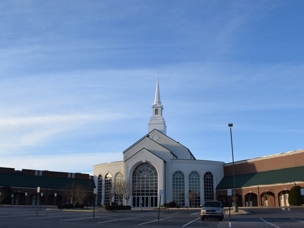 Geyer Springs Baptist Church sits prominently on I-30 just as you enter Little Rock
