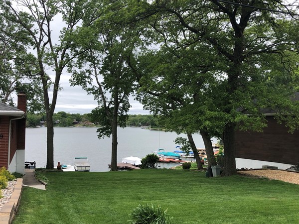 I can image this all day long. What an incredible view and lot in Lake Waukomis