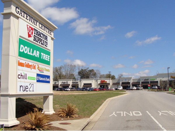 Saraland's newest place to bank, shop and dine on Hwy 158