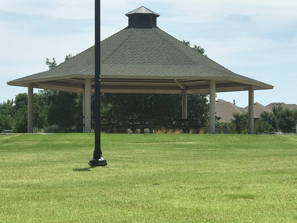 Great pavilion area for picnics