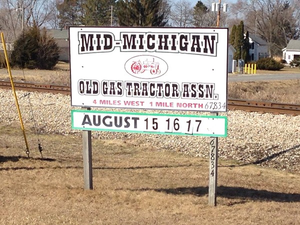 Mid-Michigan Old Gas Tractor Association celebrates 40 years in 2014!