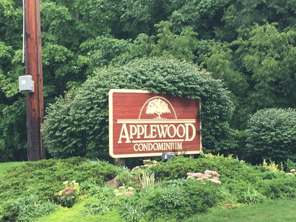 Applewood Condominiums