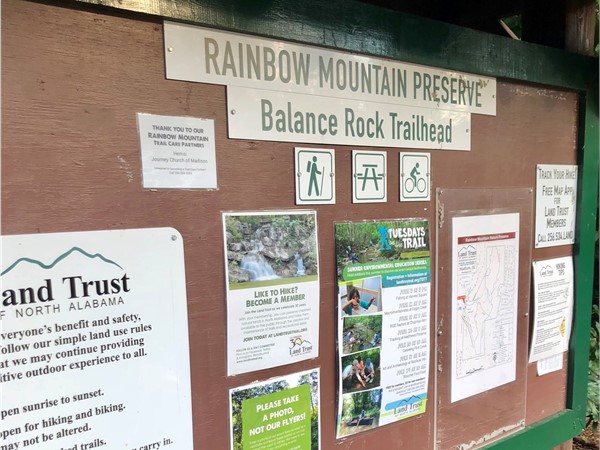 Rainbow Mountain Nature Trail marker