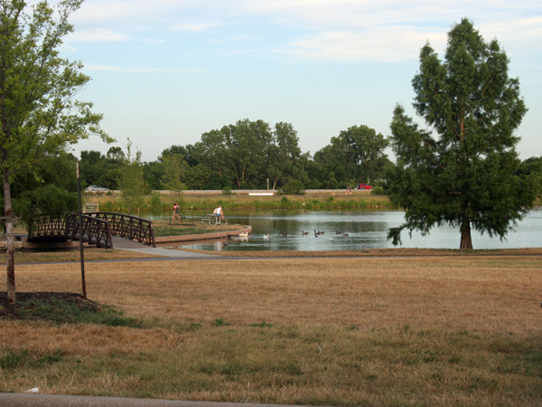 Kingston Lakes Park