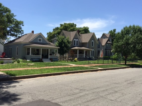 A few of the homes in the Houston Whiteside Historical District - Hutchinson 