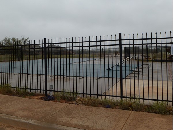 Kelly Lakes Estates pool