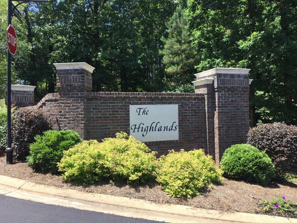 The Highland Community with Luxury Homes and 75 Acre Lake 