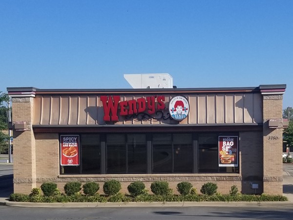 Wendy's fast food near Crosspoint on Dave Ward in Conway 