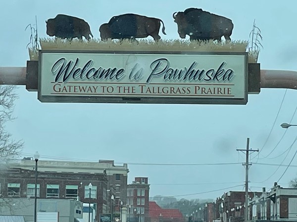 Pawhuska welcome sign on a snowy day 