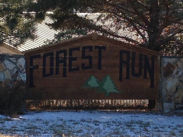 Entrance to Forest Run, a community of 1+ acre properties