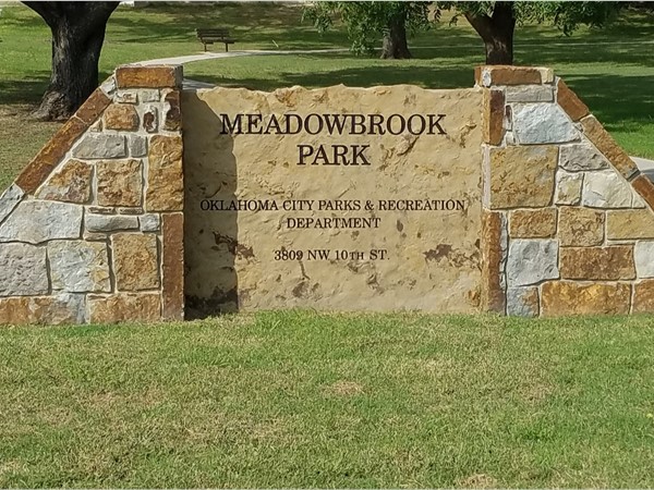 Meadowbrook Park entrance on 10th and Portland