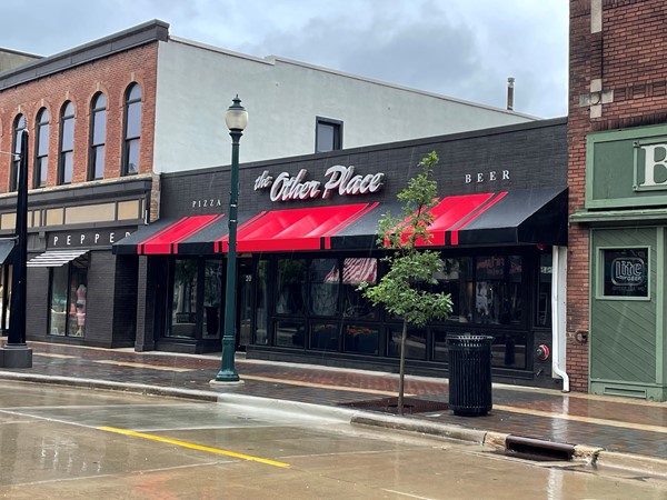 One of the Cedar Valley's favorite pizza places just opened their new location on Main Street in CF.