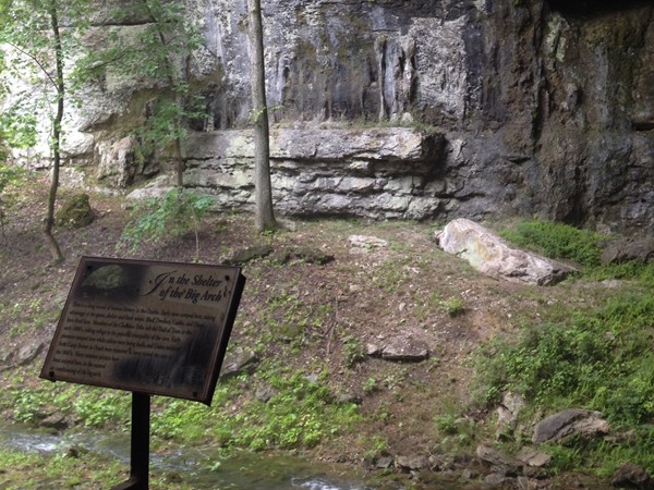 Marker outside Smallin Civil War Cave entrance